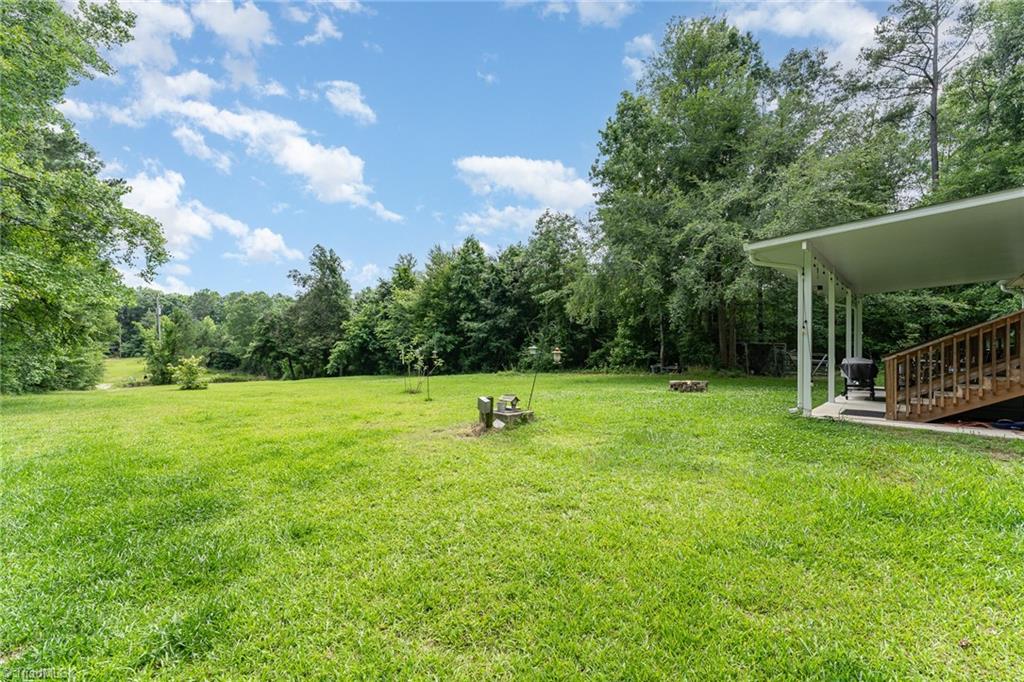 2318 Sharpe Road