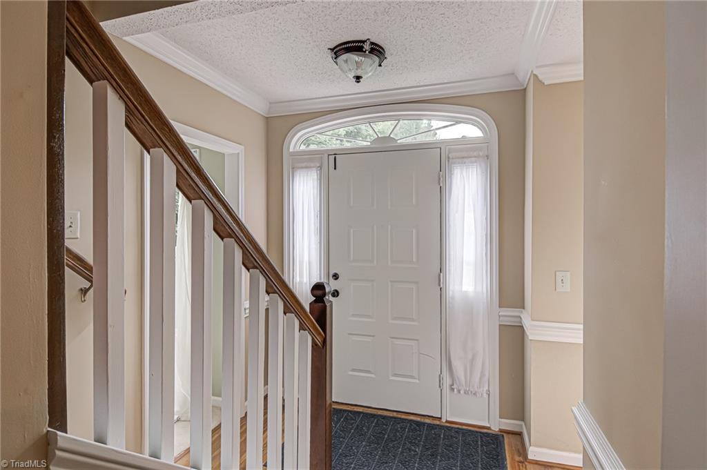 121 Rockridge Court