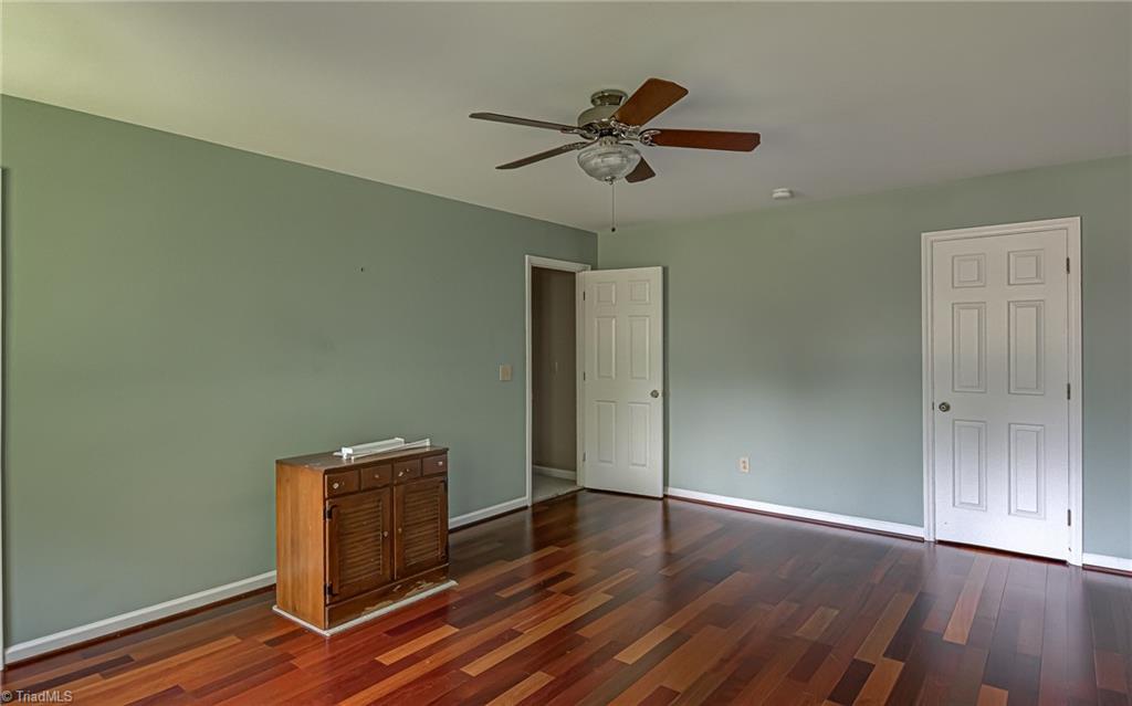 121 Rockridge Court
