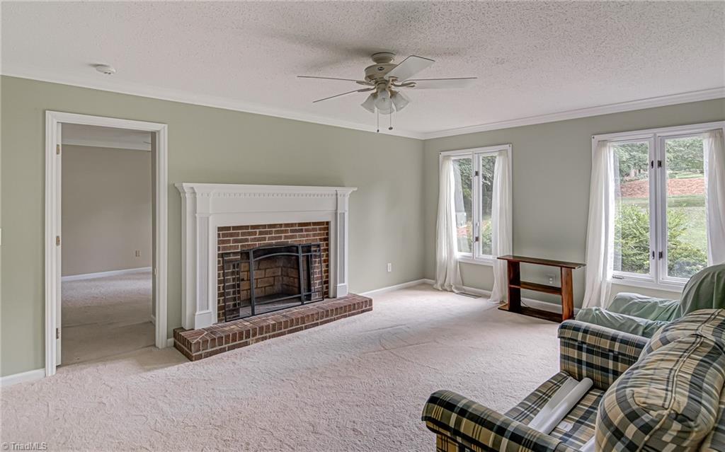 121 Rockridge Court