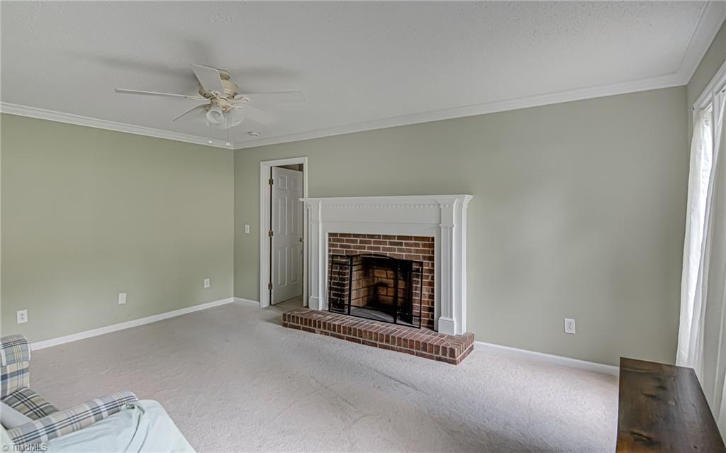121 Rockridge Court
