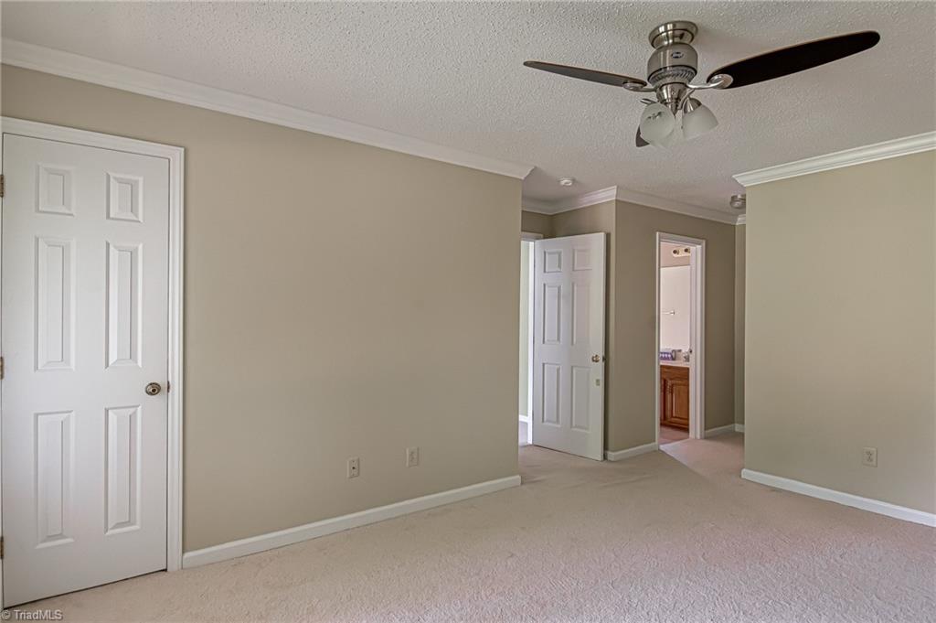 121 Rockridge Court