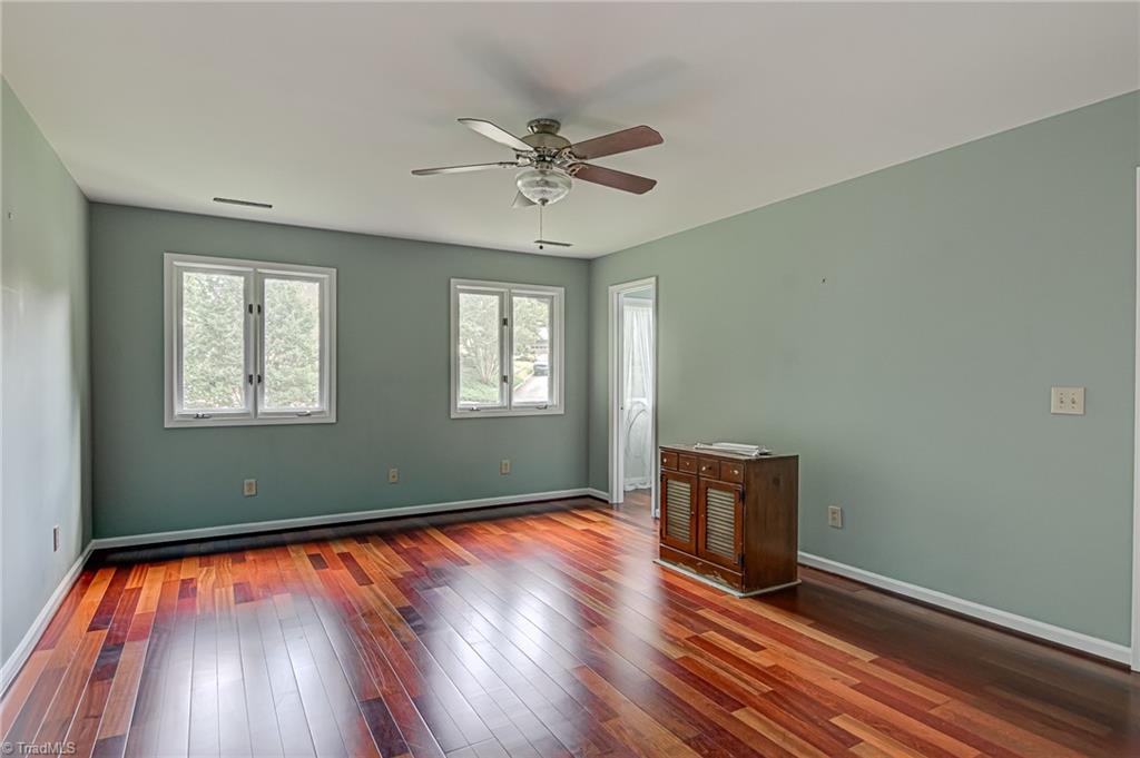 121 Rockridge Court