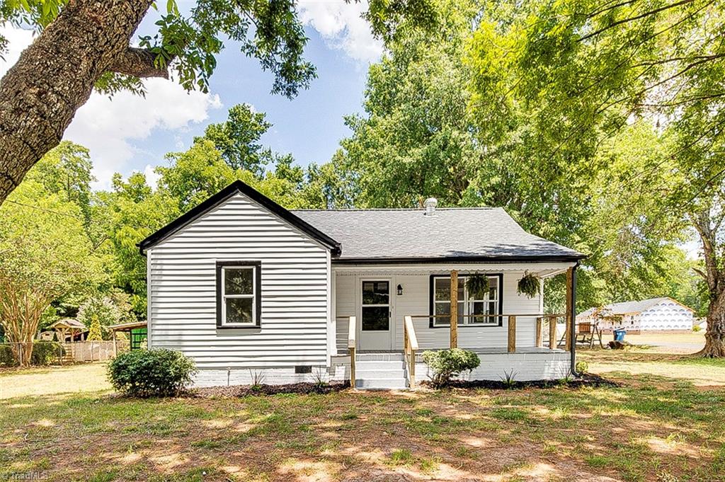 234 Luther Avenue