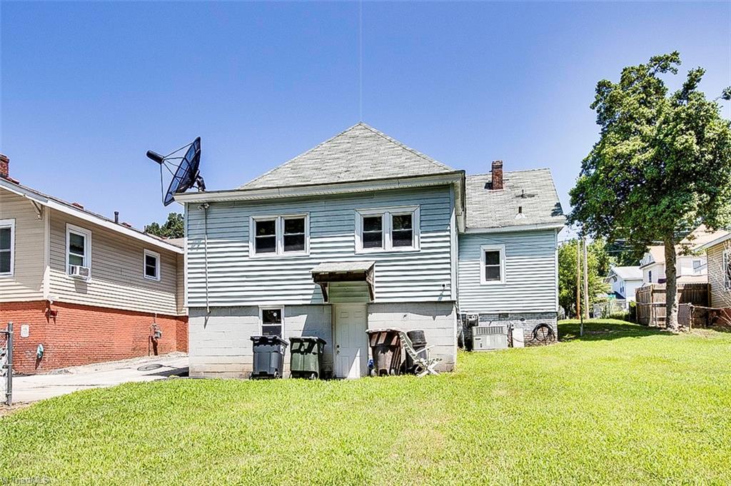622 Broad Avenue