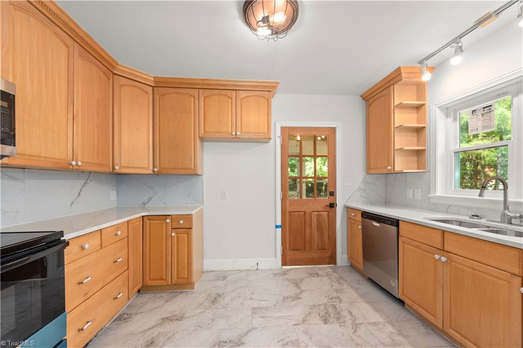 2300 Kery Drive