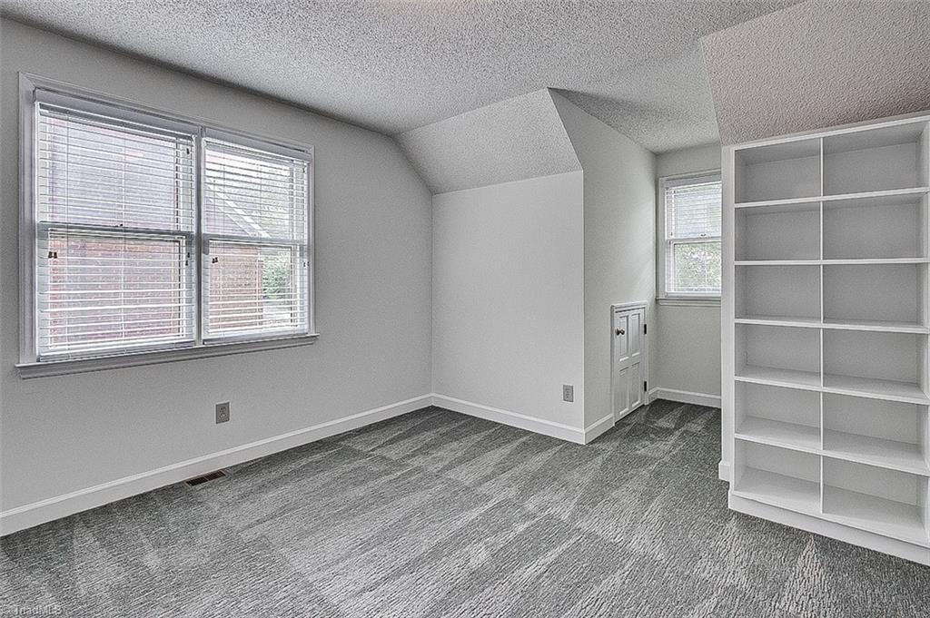 6104 Lindley Woods Drive
