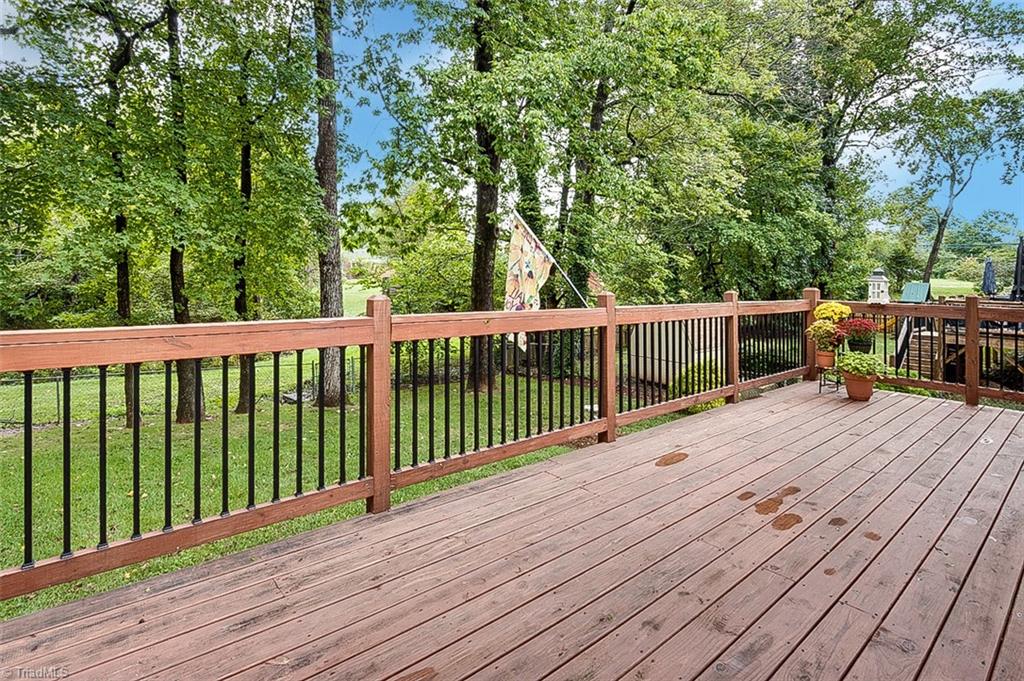 6104 Lindley Woods Drive