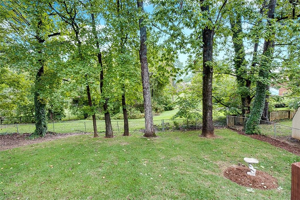 6104 Lindley Woods Drive