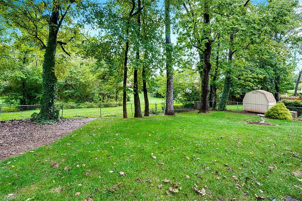 6104 Lindley Woods Drive