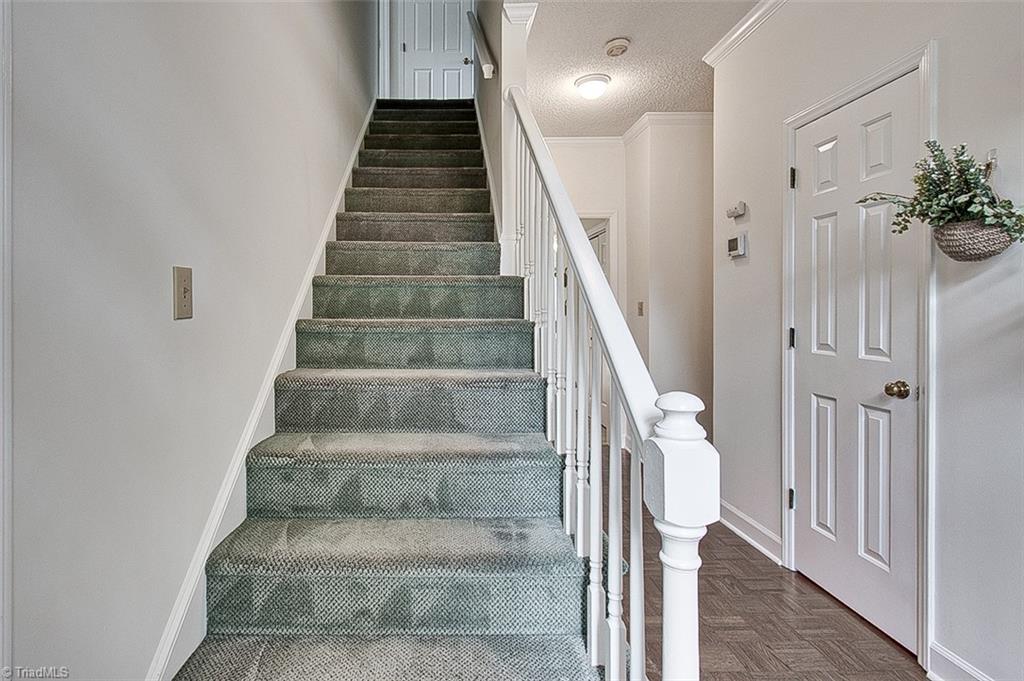 6104 Lindley Woods Drive