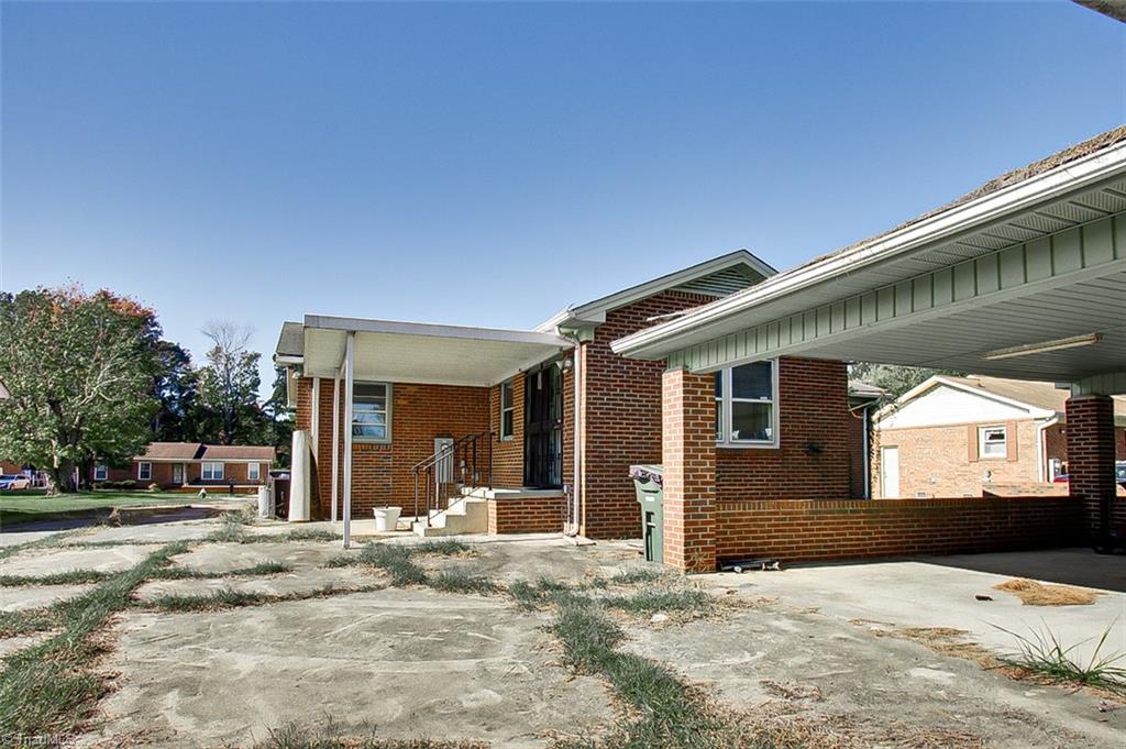1315 Rotherwood Road