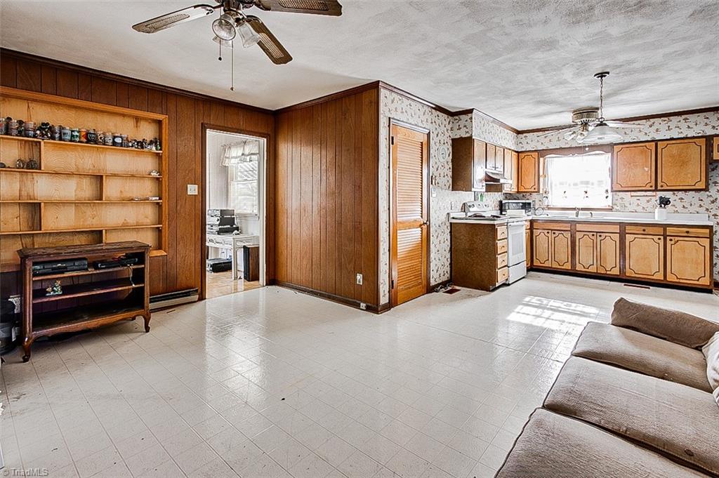 1315 Rotherwood Road