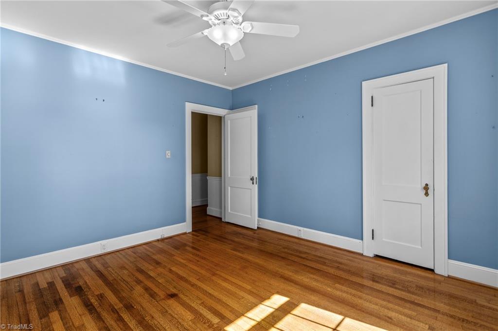 502 W Parkway Avenue