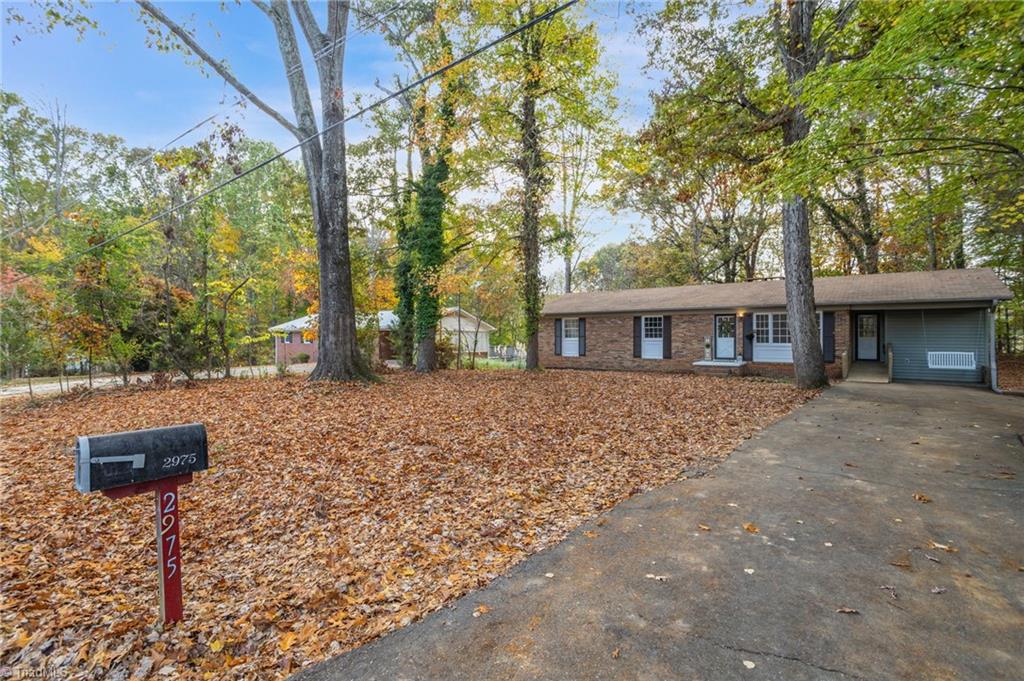 2975 Forest Drive