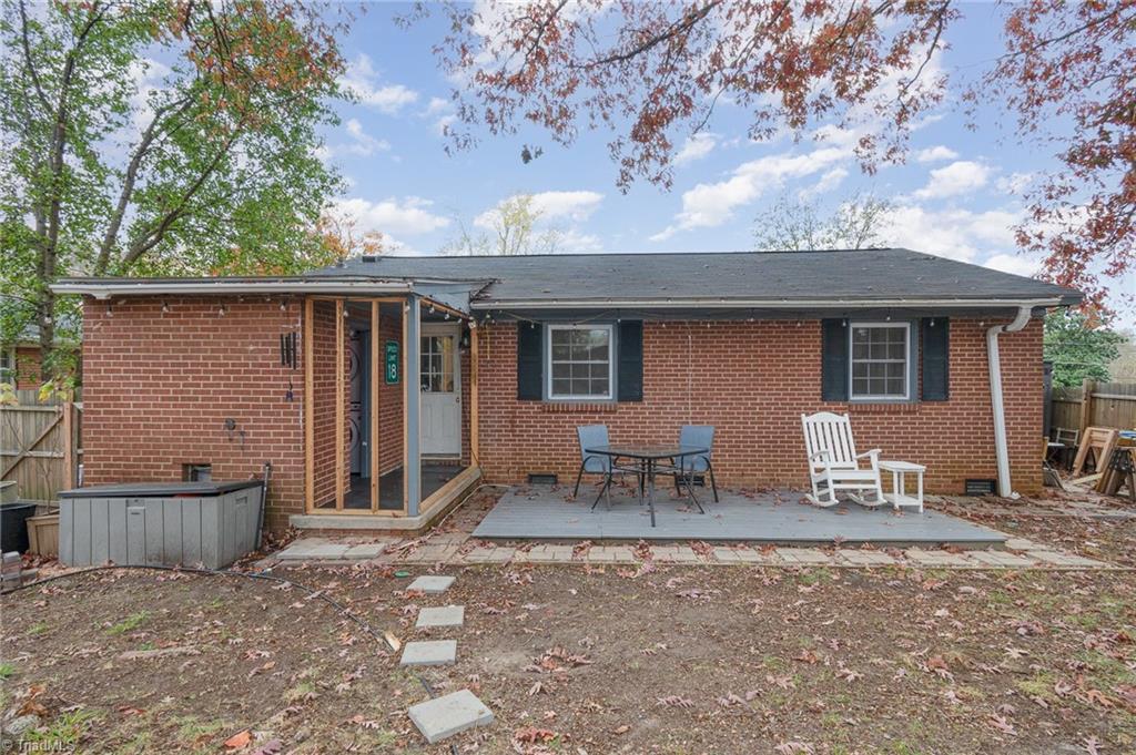 1814 Woodmere Drive