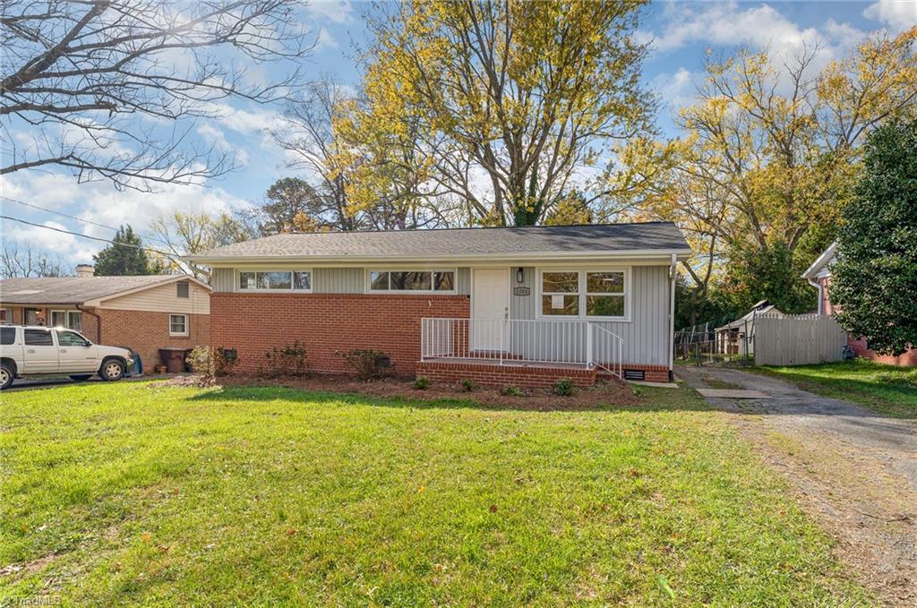 1304 Echo Street