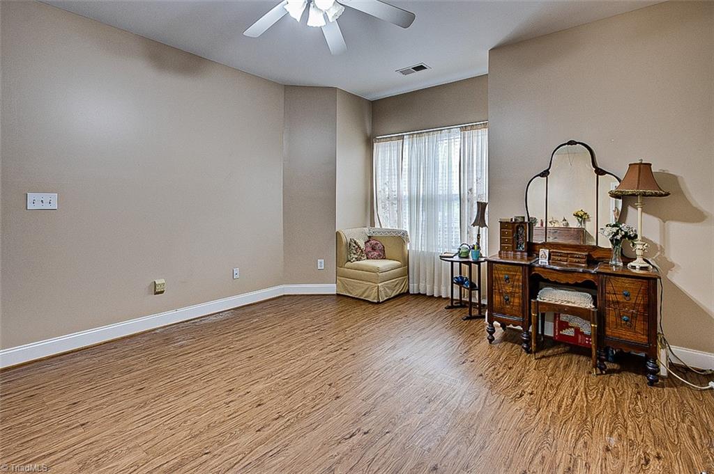 4054 Bentley Drive # 1 Unit: B-1