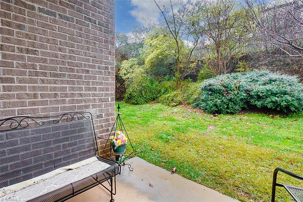 4054 Bentley Drive # 1 Unit: B-1