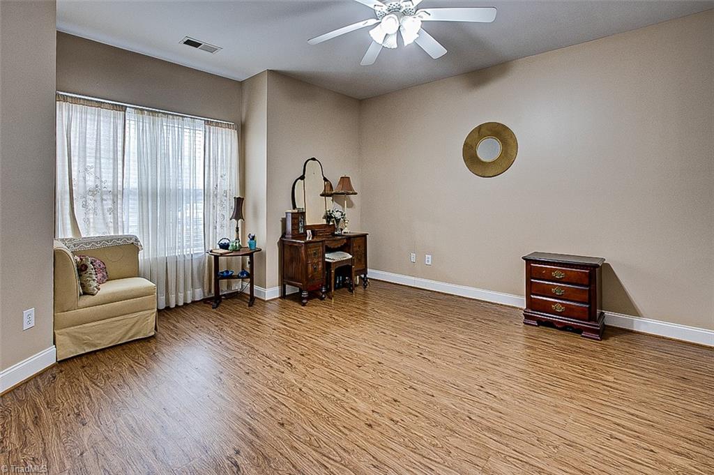 4054 Bentley Drive # 1 Unit: B-1