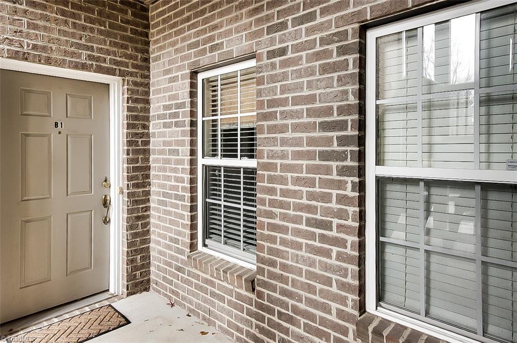 4054 Bentley Drive # 1 Unit: B-1