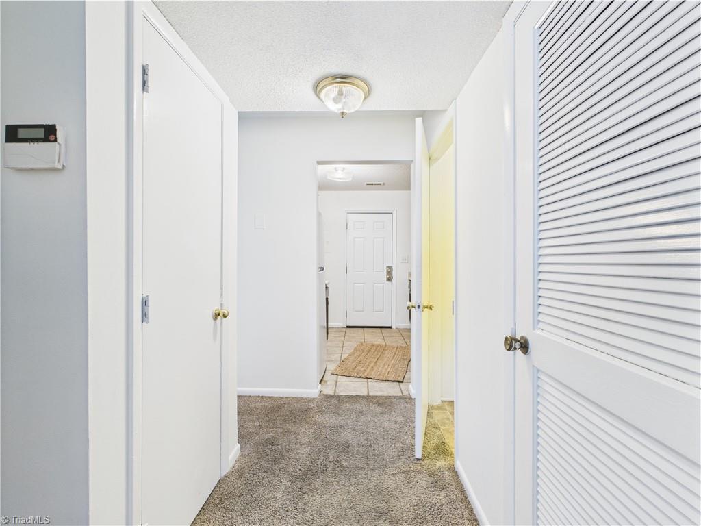 3919 Overland Heights