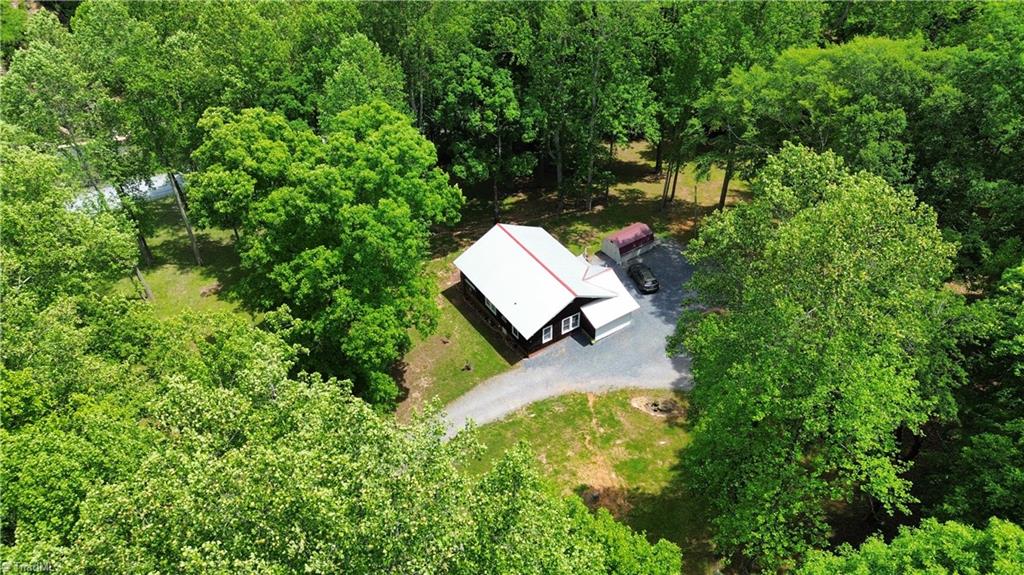 3609 Creekridge Country Road