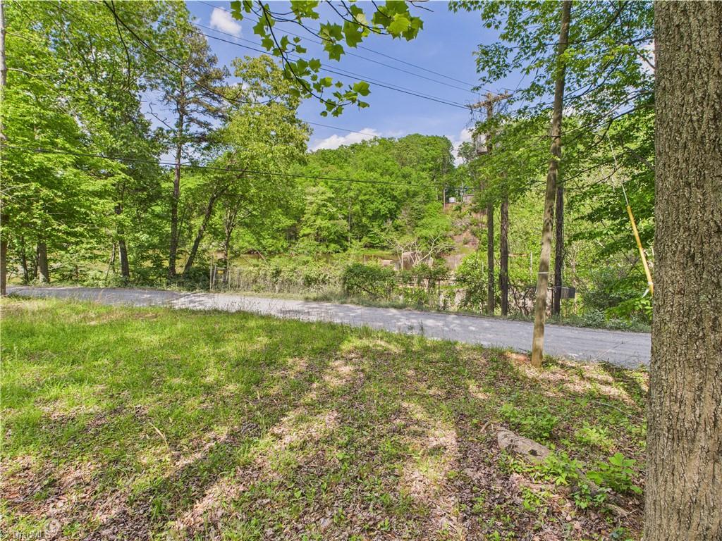 3609 Creekridge Country Road