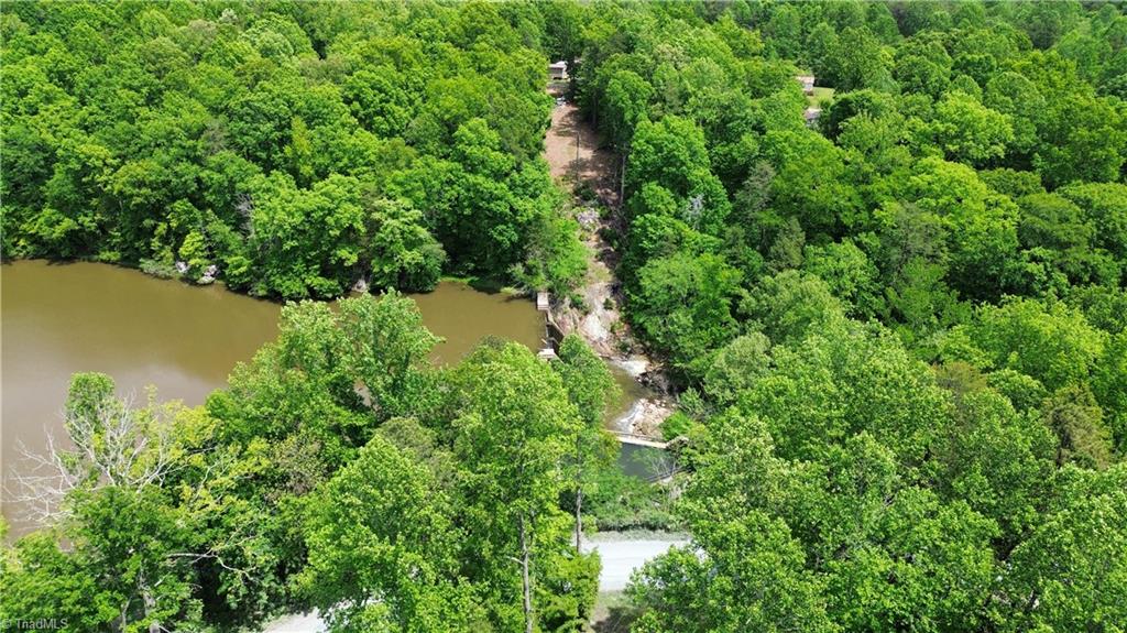 3609 Creekridge Country Road