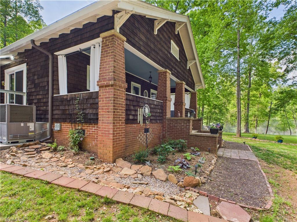 3609 Creekridge Country Road