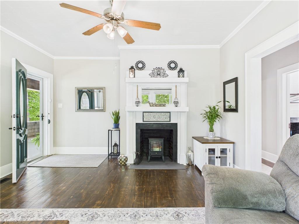3609 Creekridge Country Road
