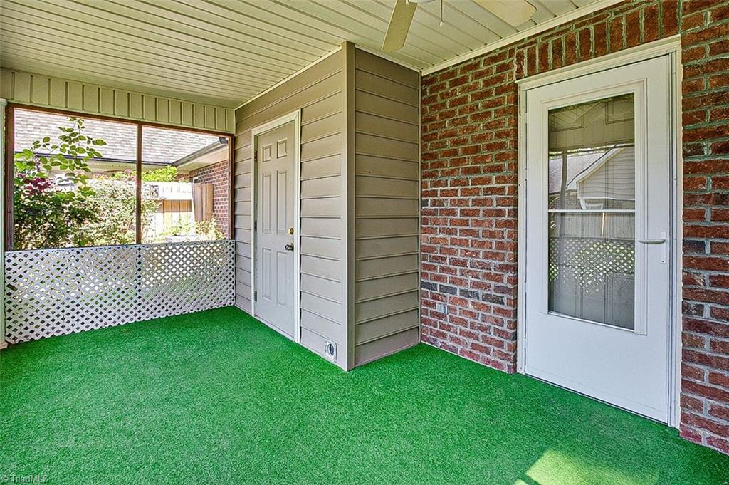 711 Sunset Avenue