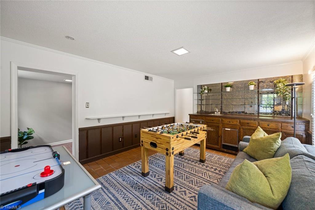 5410 Palisade Drive