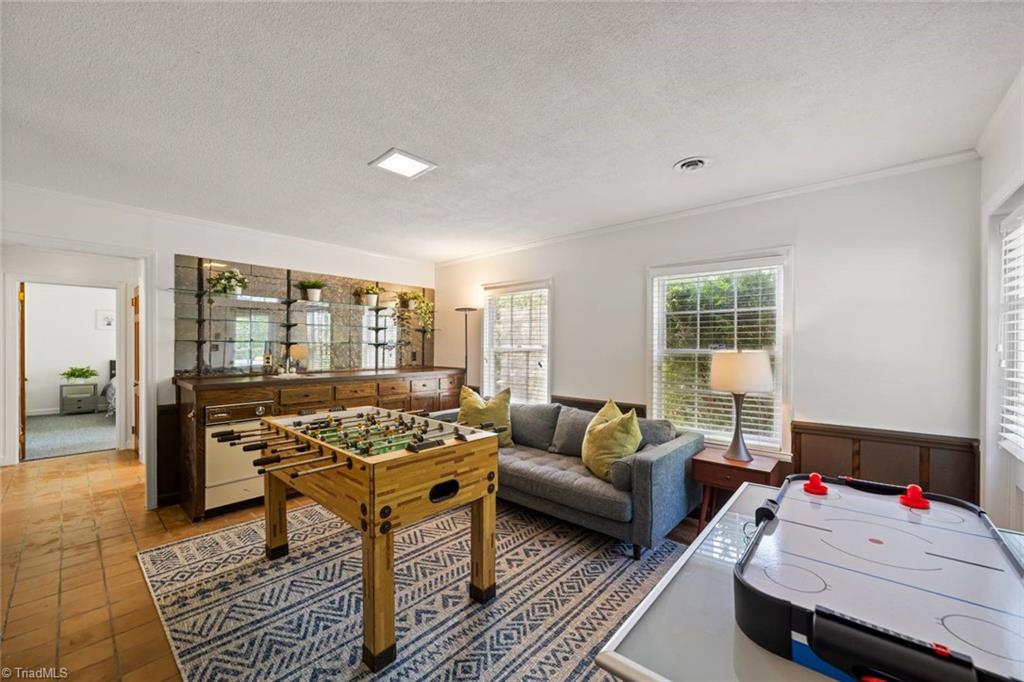 5410 Palisade Drive