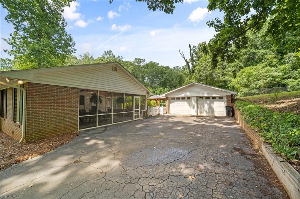 5410 Palisade Drive