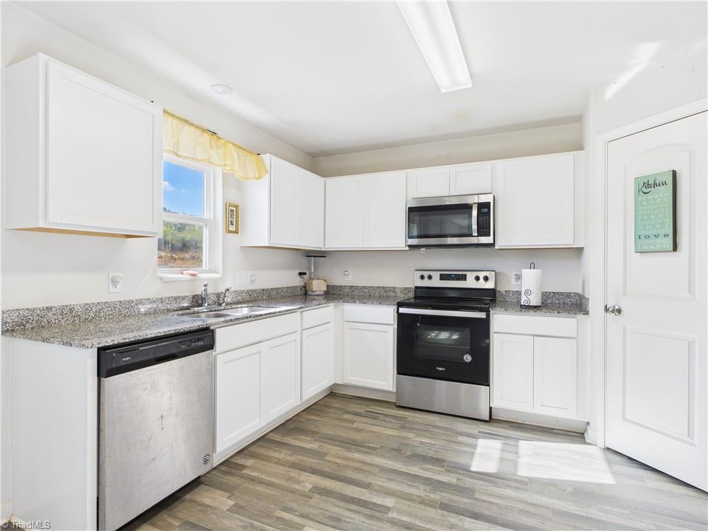 1531 Robins Nest Drive