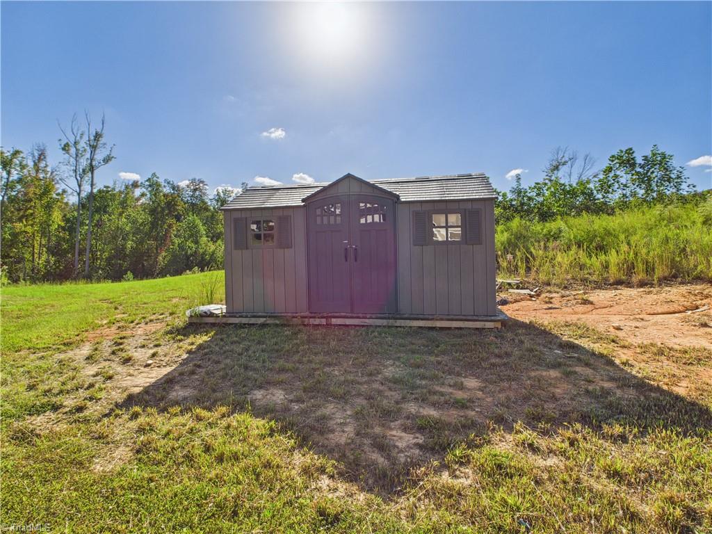 1531 Robins Nest Drive