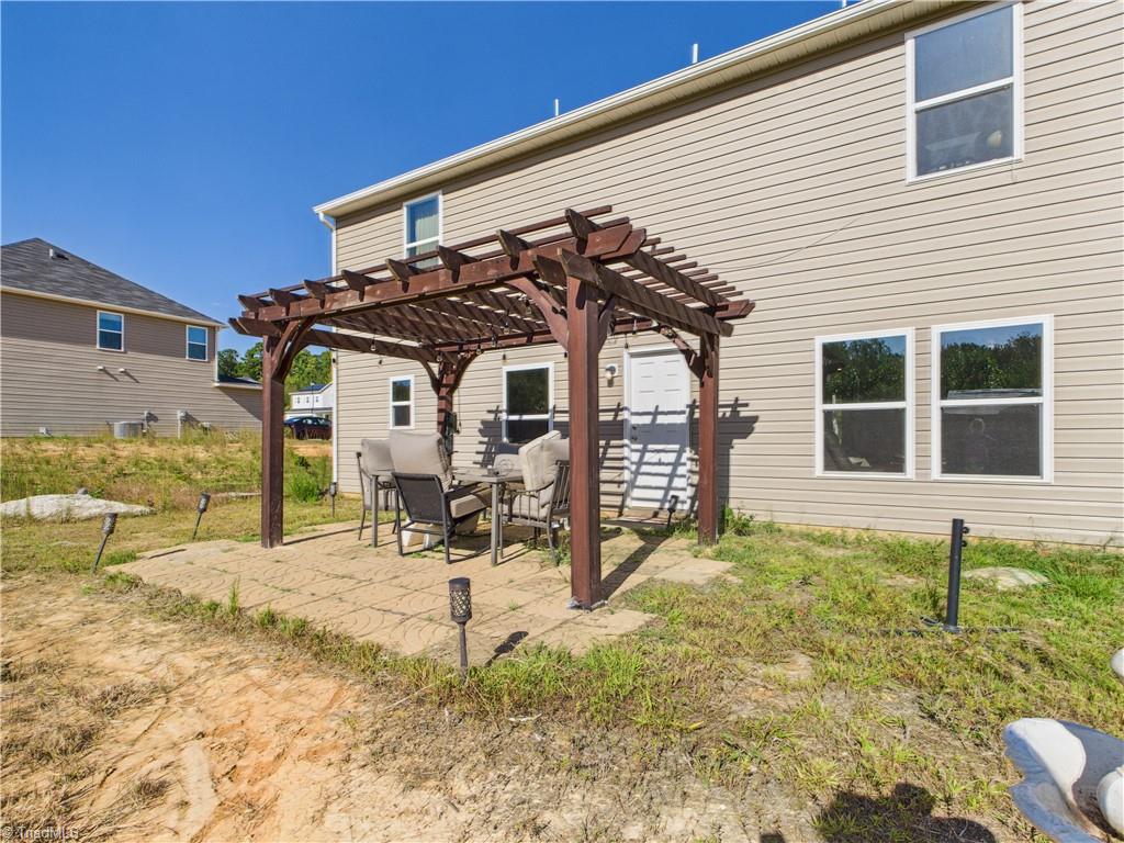 1531 Robins Nest Drive