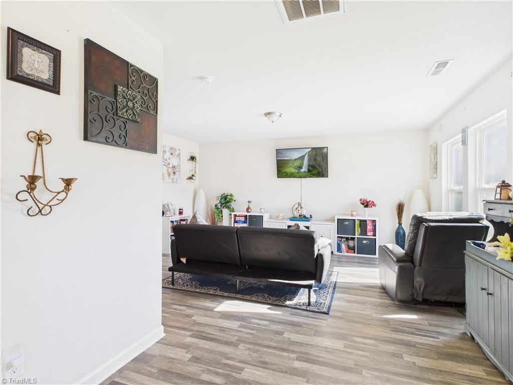 1531 Robins Nest Drive