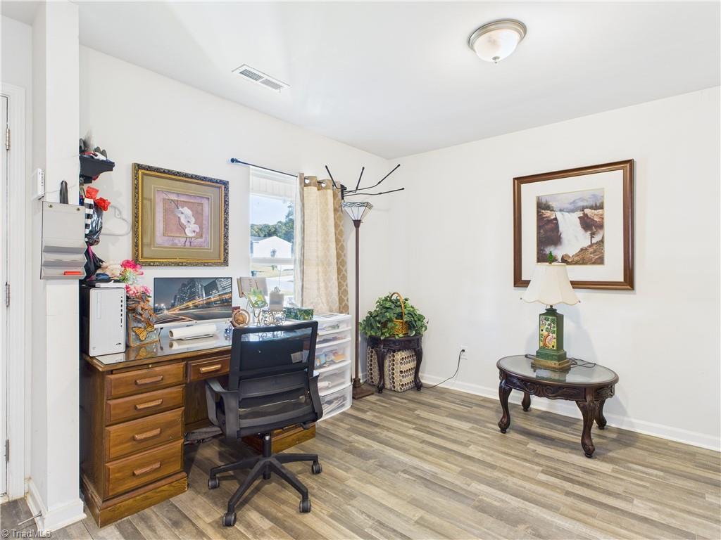 1531 Robins Nest Drive