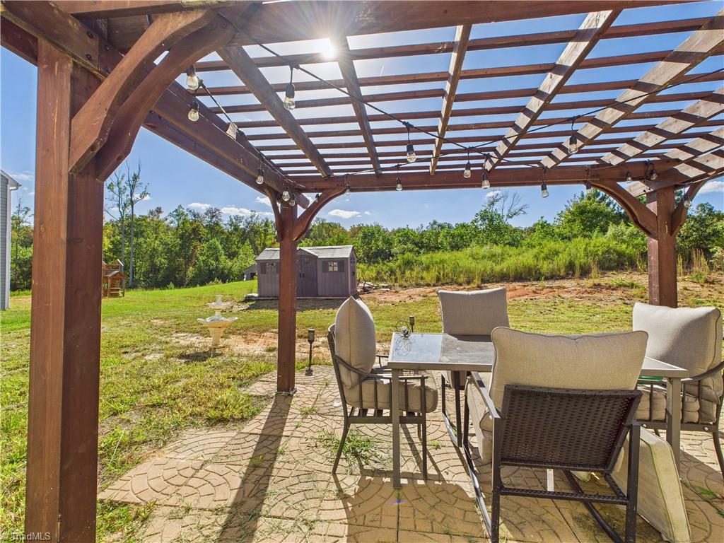 1531 Robins Nest Drive