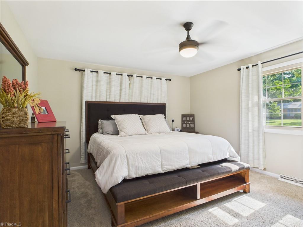 3196 Forest Drive