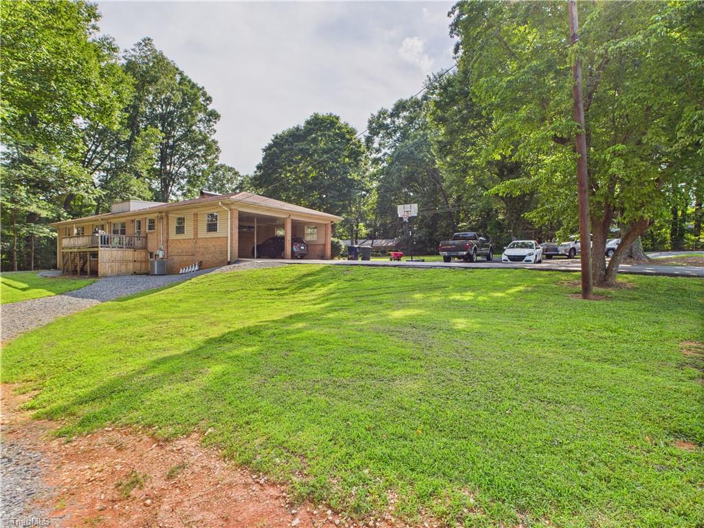 3196 Forest Drive