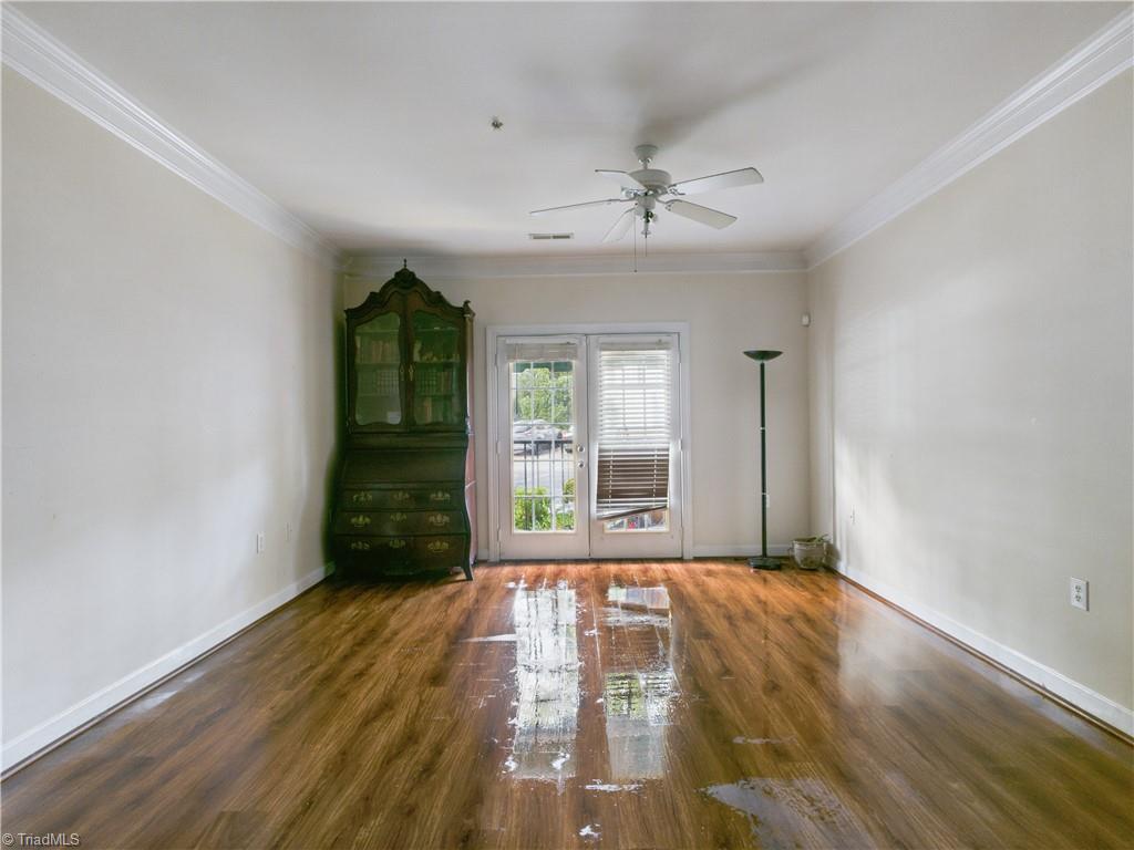 102 Sunset Circle # 101