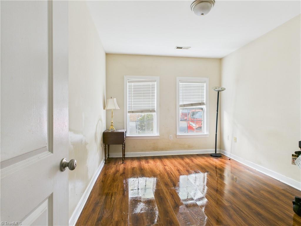 102 Sunset Circle # 101