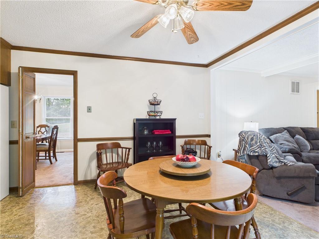 2800 Brookledge Court