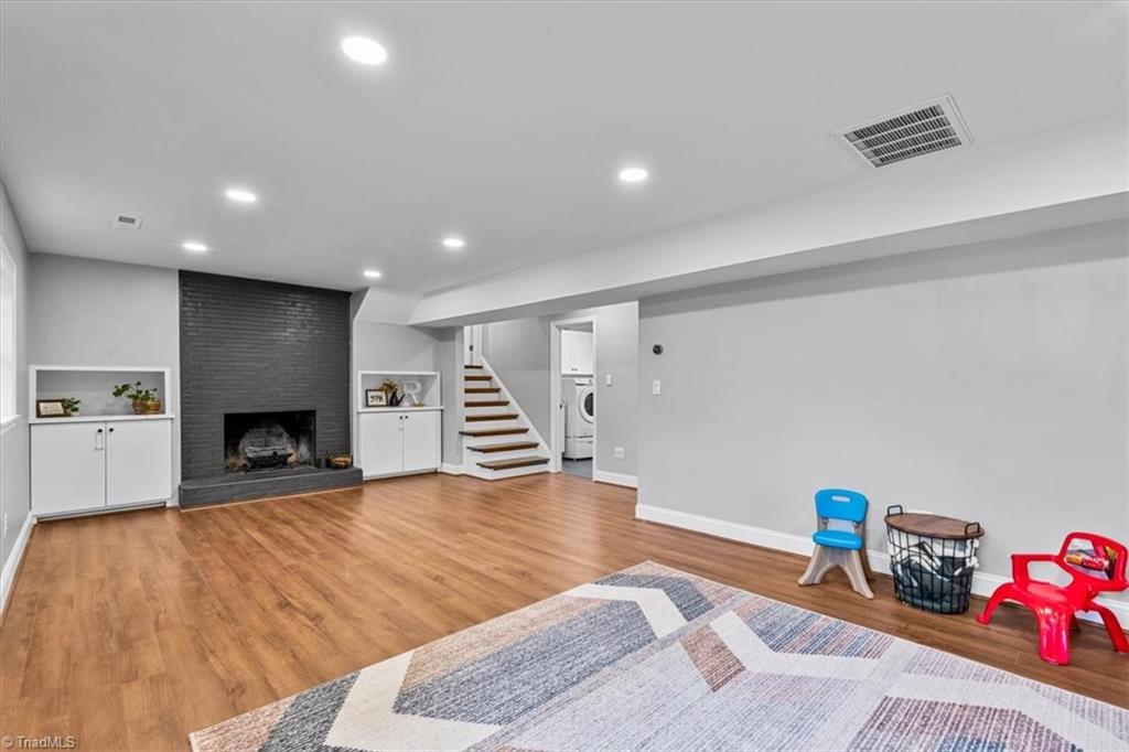 605 Candlewood Drive