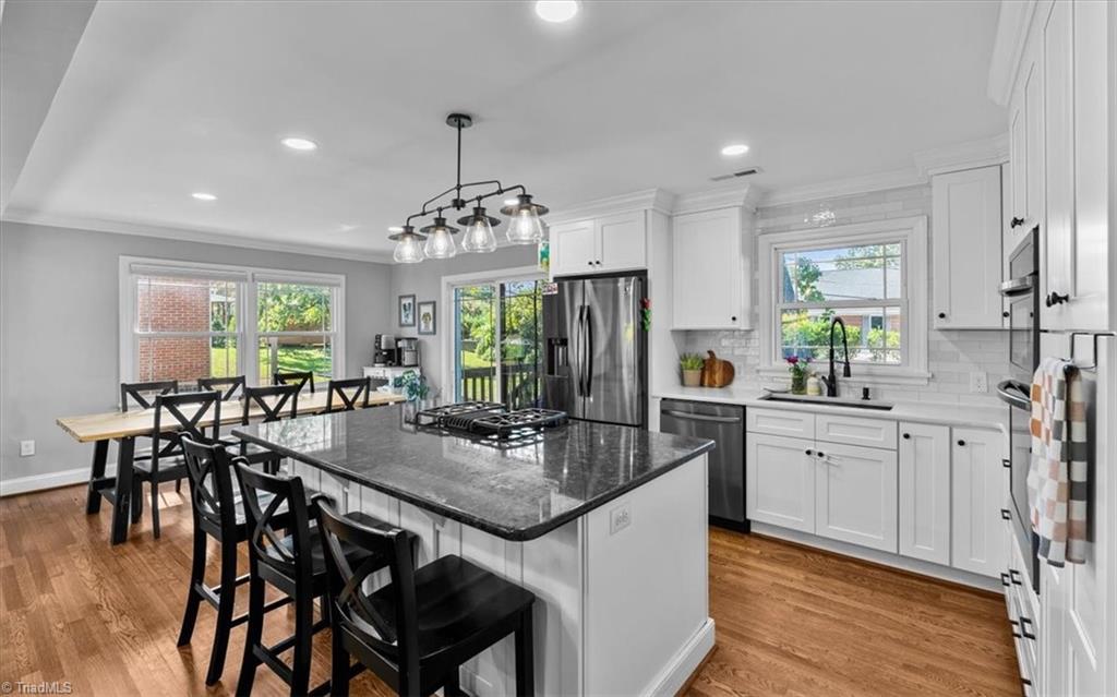 605 Candlewood Drive