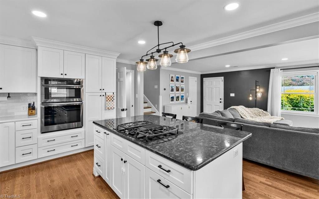 605 Candlewood Drive