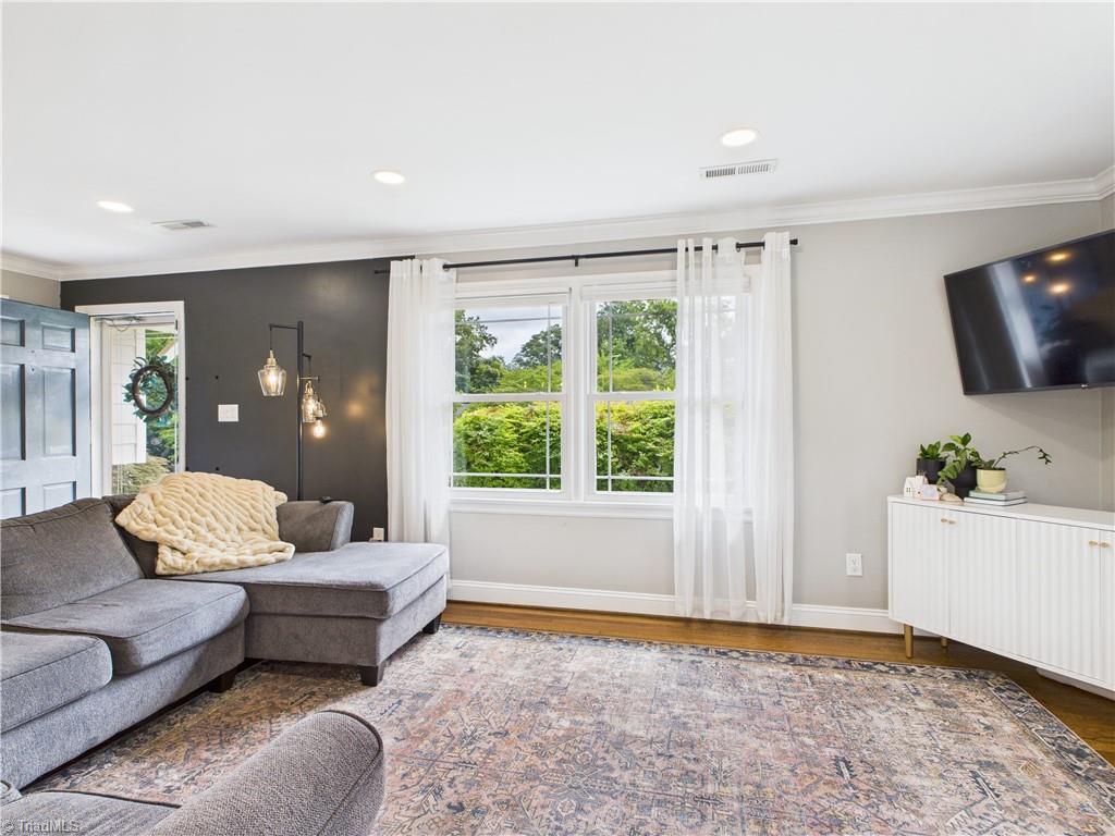 605 Candlewood Drive